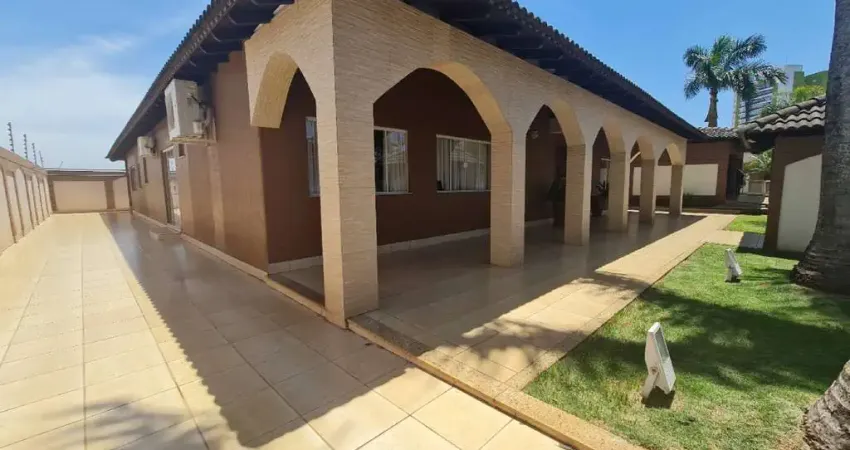 Casa com 4 quartos à venda no Parque Veneza, Arapongas