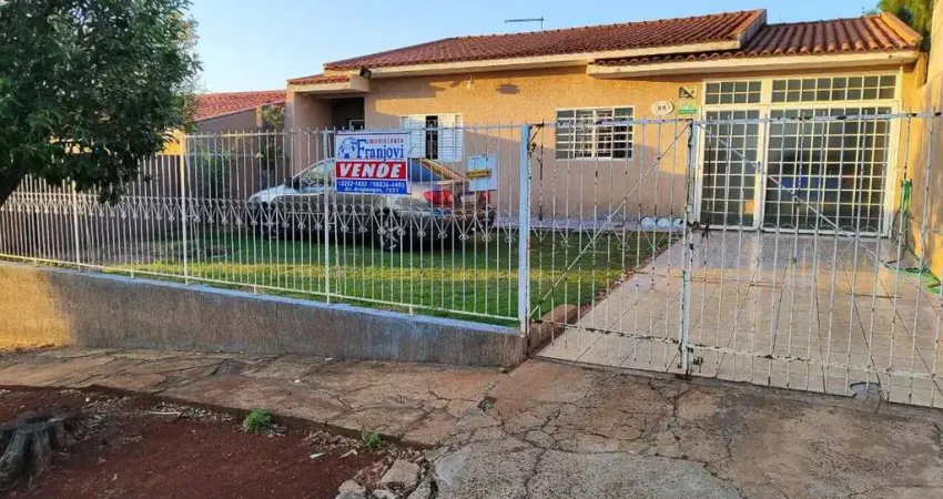 Casa com 3 quartos à venda no Jardim Imperial, Arapongas 