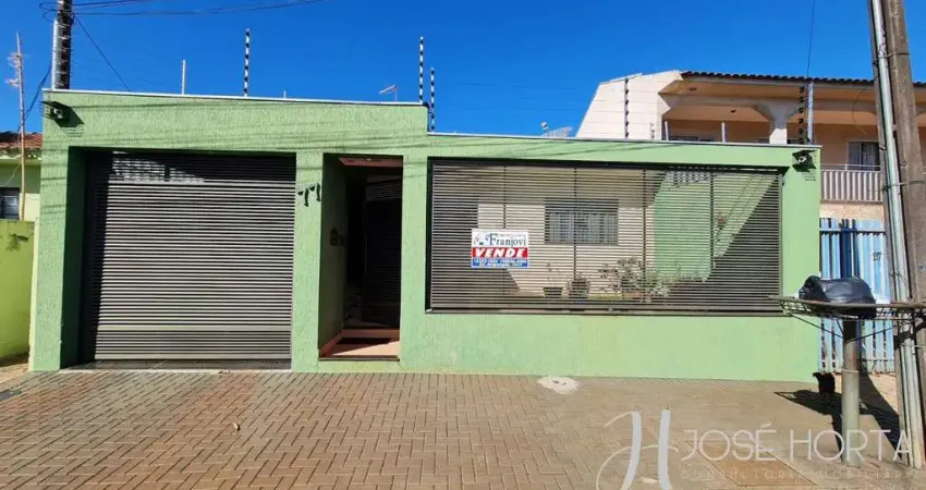 Casa com 3 quartos à venda no Jardim Colúmbia IV, Arapongas