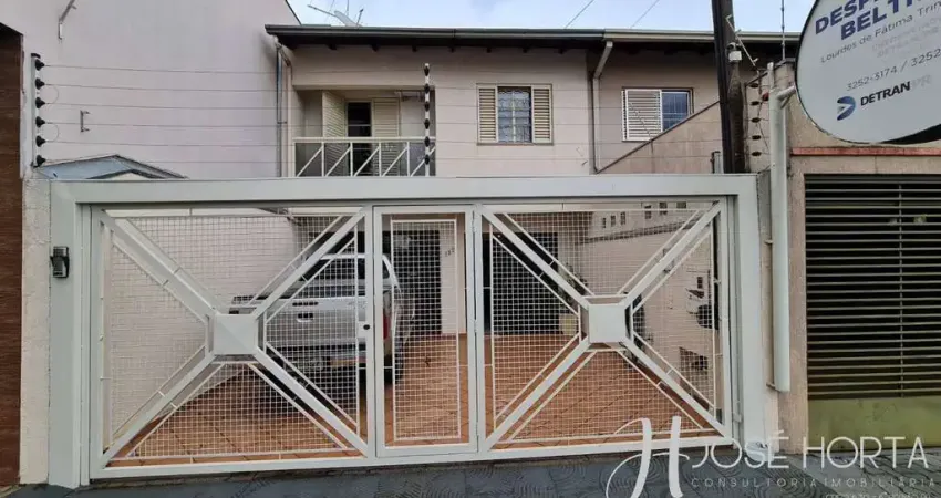 Casa com 3 quartos à venda no Centro, Arapongas 