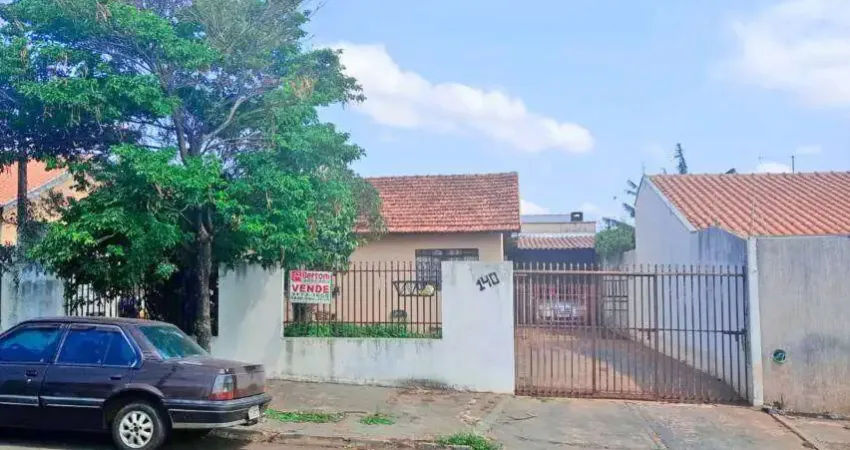 Casa com 3 quartos à venda no Jardim Petrópolis, Arapongas