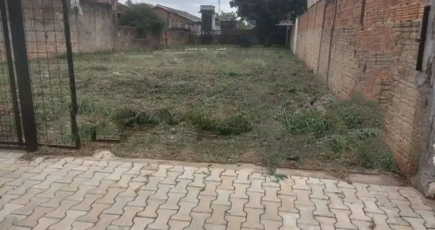 Terreno comercial à venda no Centro, Arapongas 