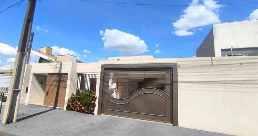 Casa com 3 quartos à venda no Parque Veneza, Arapongas