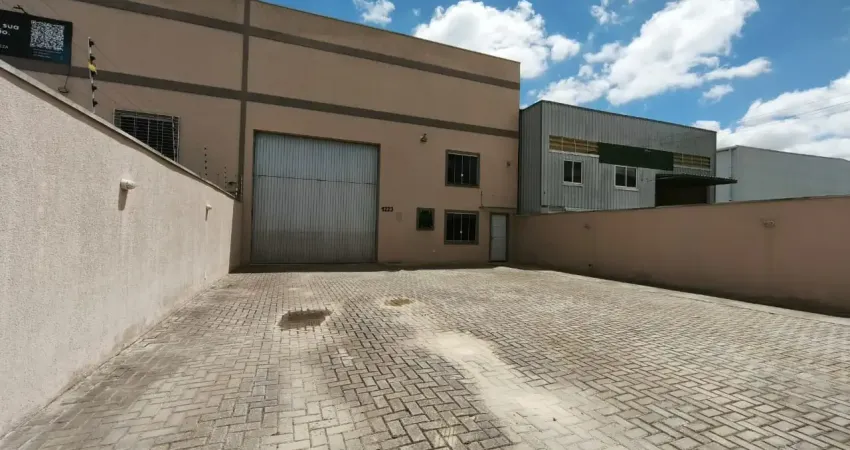 Barracão / Galpão / Depósito com 1 sala para alugar na Rua Alfredo Pinto, 1223, Parque da Fonte, São José dos Pinhais