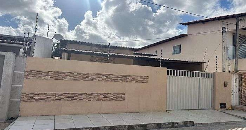 Casa à Venda - Boa Esperanca - Parnamirim/RN