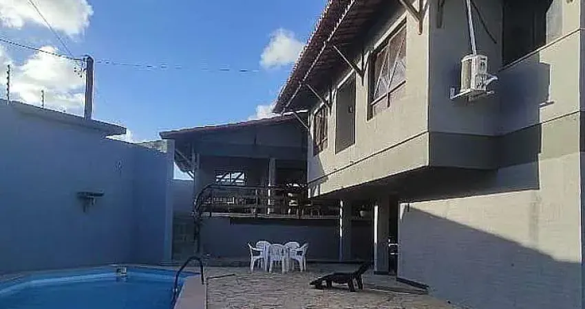 Casa com 4 quartos para alugar no Candelária, Natal 