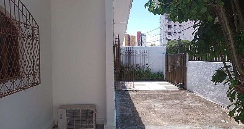 Casa com 3 quartos à venda no Ponta Negra, Natal 