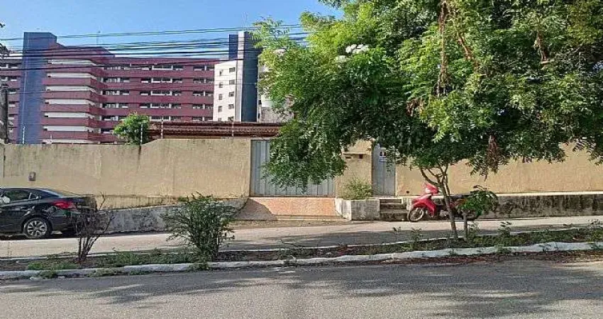 Casa com 3 quartos à venda no Lagoa Nova, Natal 