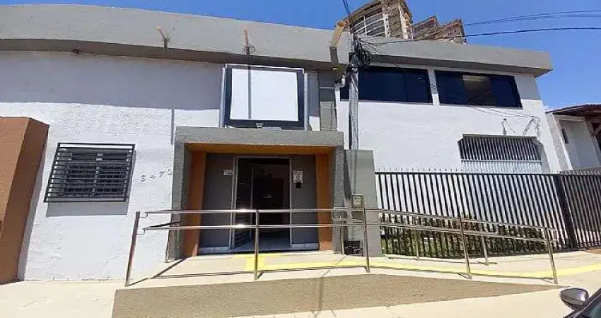 Casa comercial para alugar no Candelária, Natal 