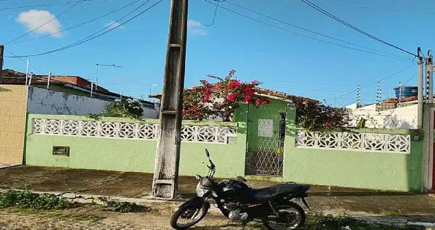 Casa à Venda - Potengi - Natal/RN