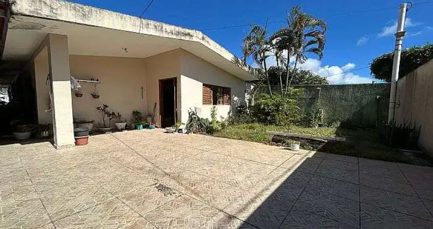 Casa com 3 quartos à venda no Ponta Negra, Natal 