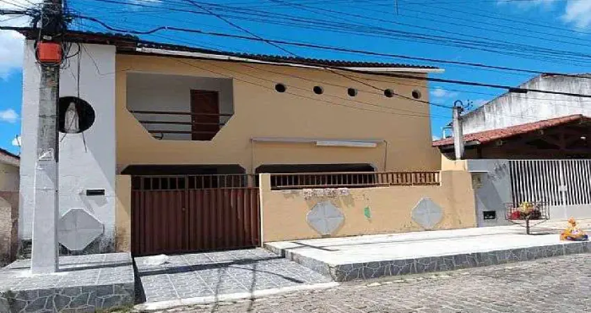 Casa com 4 quartos à venda no Emaús, Parnamirim