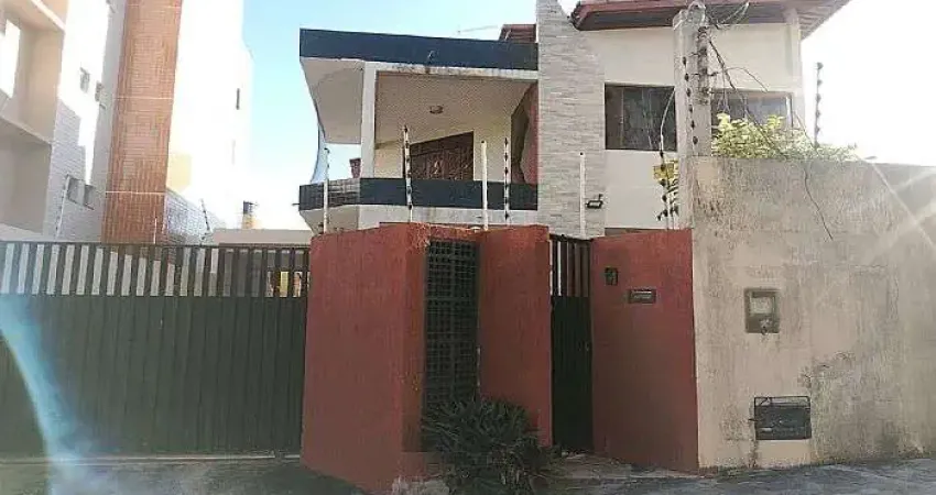 Casa com 3 quartos para alugar no Ponta Negra, Natal