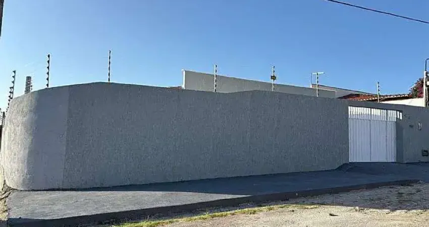 Casa com 4 quartos à venda no Pajuçara, Natal