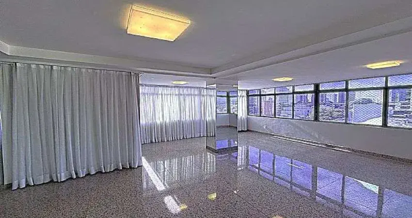 Apartamento com 4 quartos à venda no Candelária, Natal