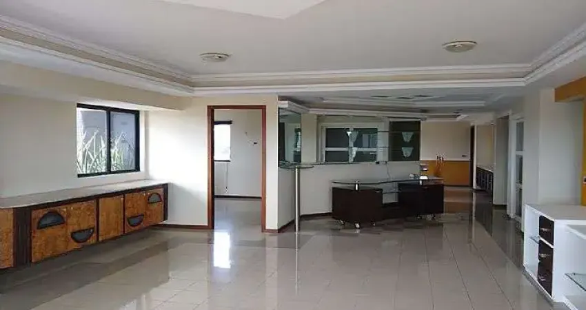 Apartamento com 4 quartos à venda no Candelária, Natal 