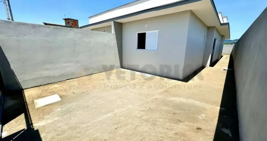 Casa com 3 quartos à venda na Rua Oito, 231, Loteamento Recreio Juqueriquerê, Caraguatatuba