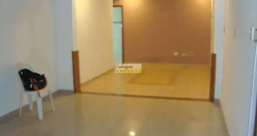 Sobrep baixa 3 dorms, suíte, duas vagas, Vila Valença, SV
