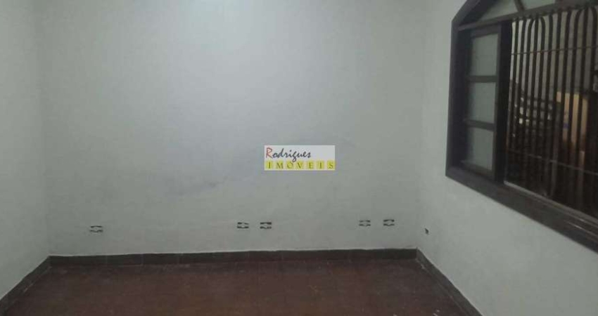 Sobrado com 3 dorms, Vila São Jorge, São Vicente - R$ 350 mil, Cod: 4072