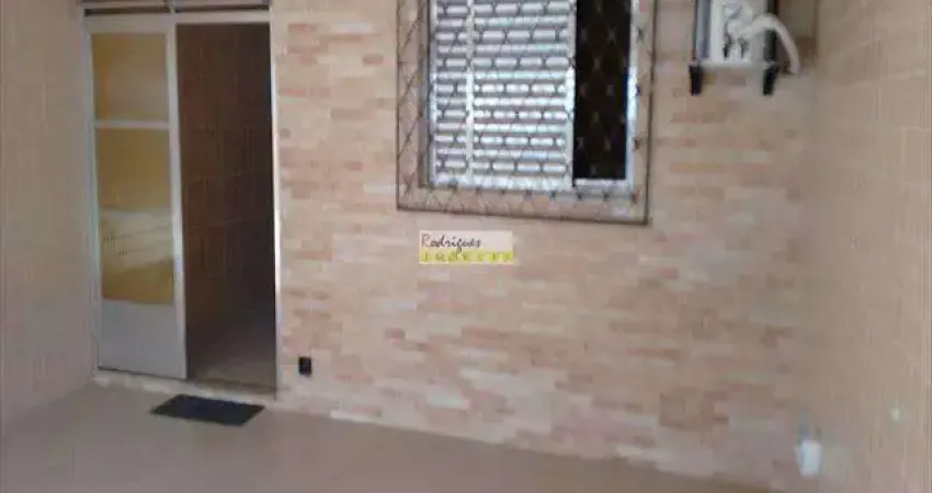 Casa com 3 dorms, Jardim Paraíso, São Vicente - R$ 450.000,00, 150m² - Codigo: 2742