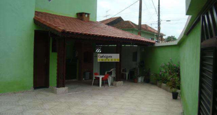 Casa com 3 quartos à venda na Vila Cascatinha, São Vicente 