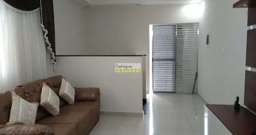 Casa com 2 quartos à venda na Vila Mateo Bei, São Vicente 