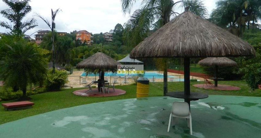 Excelente casa na região de  Alphaville - com todo lazer