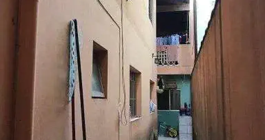 Sobrado com 3 dormitórios à venda, 220 m² por R$ 690.000,00 - Jardim Angélica - Guarulhos/SP