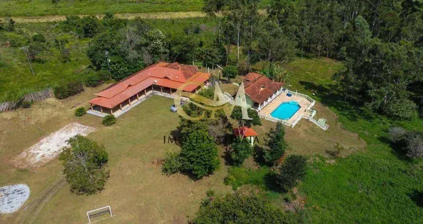 Sítio com 40.000 metros em Bom Jesus dos Perdoes