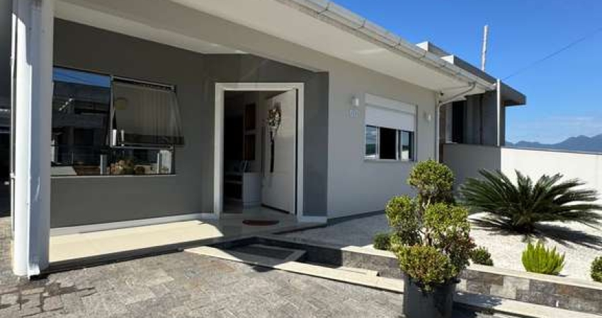 Casa Alto Padrão Inteiramente Mobiliada - Fundos Pagani em Palhoça/SC
