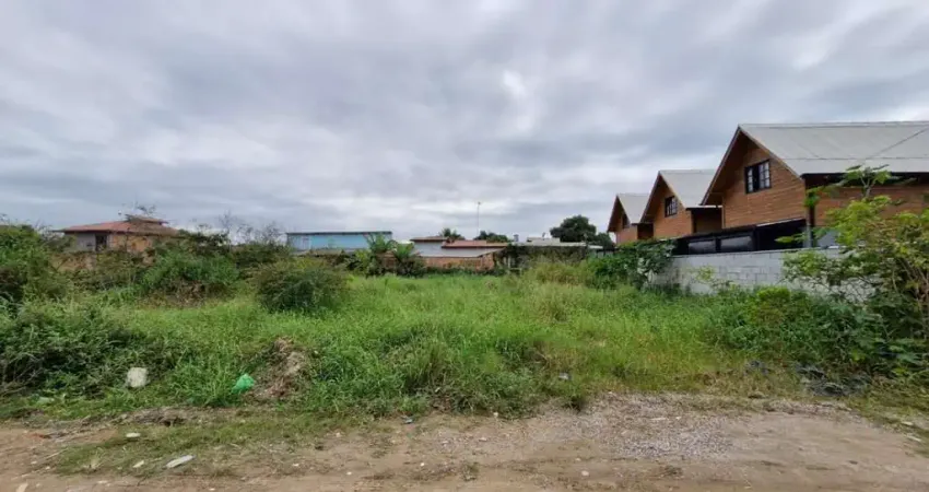 Terreno a 200 Metros do Mar - Barra do Aririu em Palhoça/SC