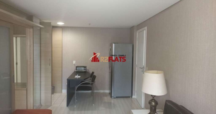 Flat com 2 quartos para alugar na Avenida Jamaris, 100, Moema, São Paulo