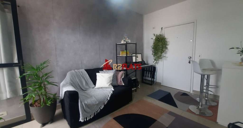 Flat com 1 quarto para alugar na Avenida Miruna, 399, Moema, São Paulo