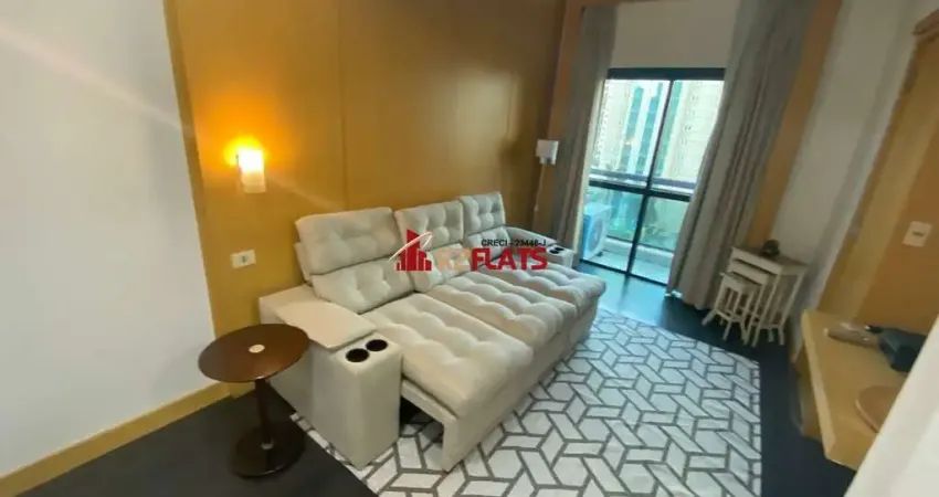 Flat com 1 quarto para alugar na Avenida Ibijaú, 355, Moema, São Paulo