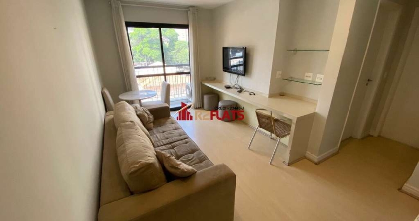 Flat com 1 quarto para alugar na Avenida Lavandisca, 365, Moema, São Paulo