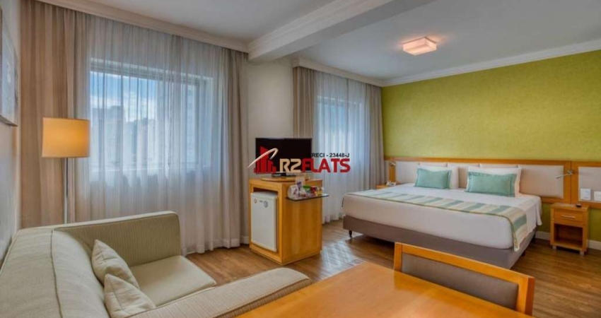 Flat com ótimo preço no bairro Pinheiros. Confira!