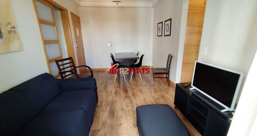 Flat com 1 quarto para alugar na Rua Pintassilgo, 477, Moema, São Paulo