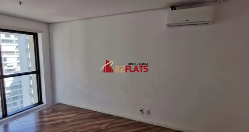 Flat com 2 quartos para alugar na Avenida Ibijaú, 355, Moema, São Paulo