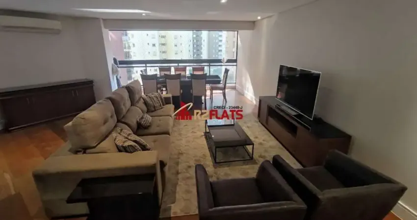 Flat com 3 quartos para alugar na Avenida Jandira, 185, Moema, São Paulo