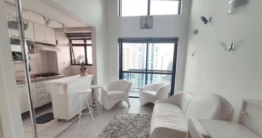 Flat com 1 quarto para alugar na Avenida Ibijaú, 355, Moema, São Paulo