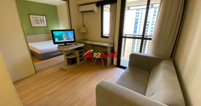 Flat com 1 quarto para alugar na Avenida Ibijaú, 364, Moema, São Paulo
