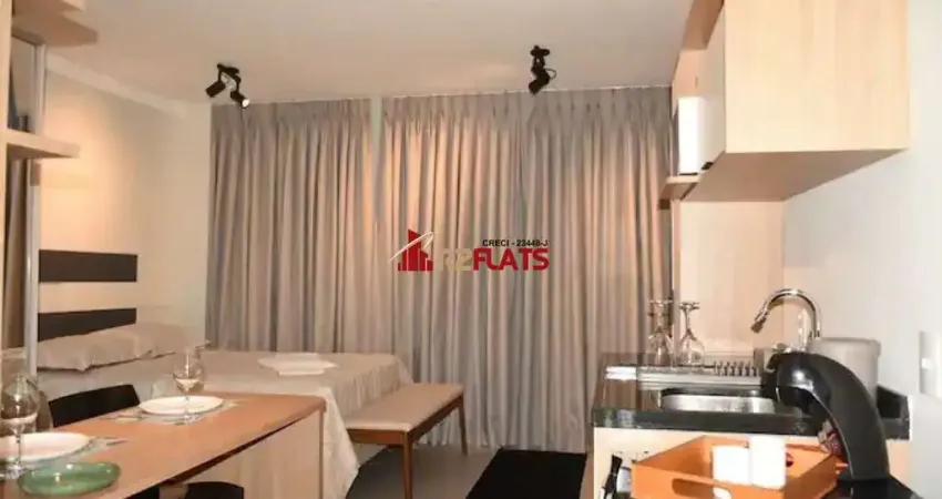 Flat com 1 quarto para alugar na Avenida das Carinas, 301, Indianópolis, São Paulo