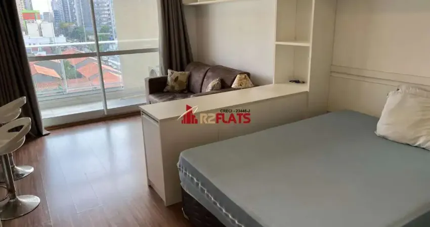 Flat com ótimo preço no bairro Campo Belo. Confira!