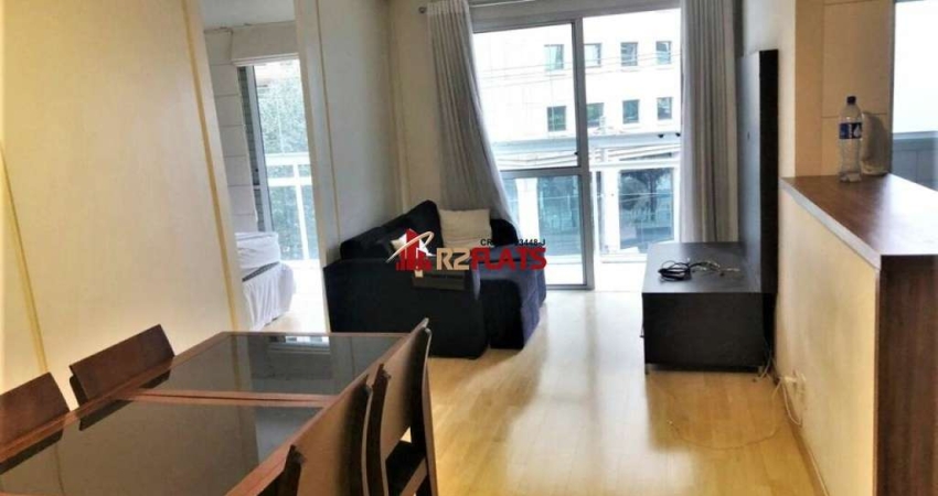 Flat com 1 quarto para alugar na Rua Juquis, 391, Moema, São Paulo