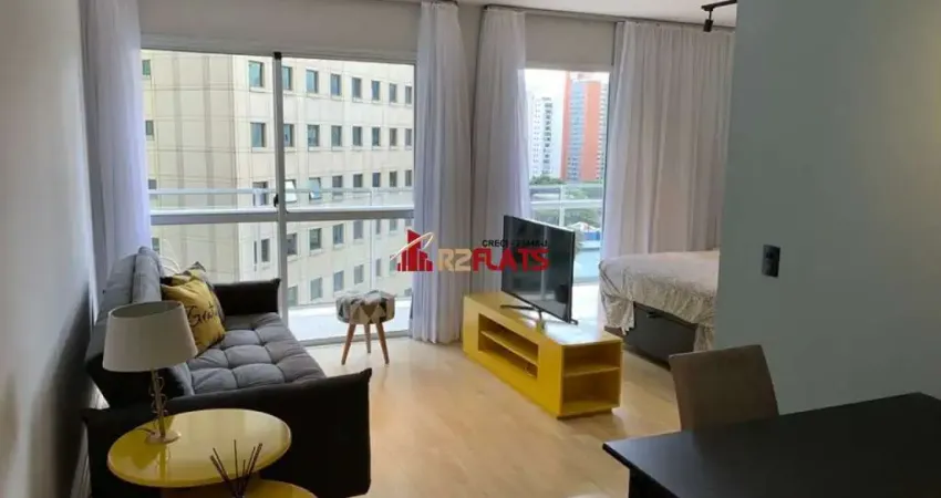 Flat com 1 quarto para alugar na Rua Juquis, 391, Moema, São Paulo