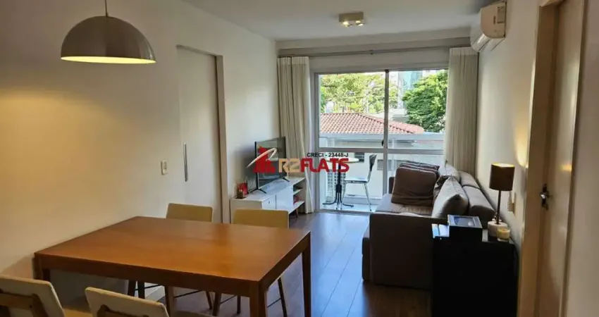 Flat com 1 quarto para alugar na Rua Juquis, 391, Moema, São Paulo