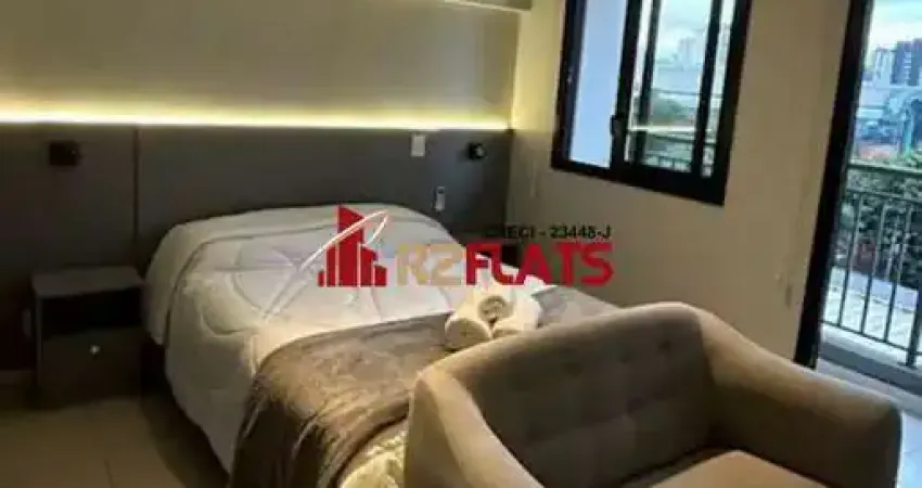 Flat com 1 quarto para alugar na Avenida das Carinas, 301, Moema, São Paulo