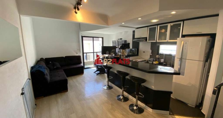 Flat com 1 quarto para alugar na Avenida Moema, 177, Moema, São Paulo