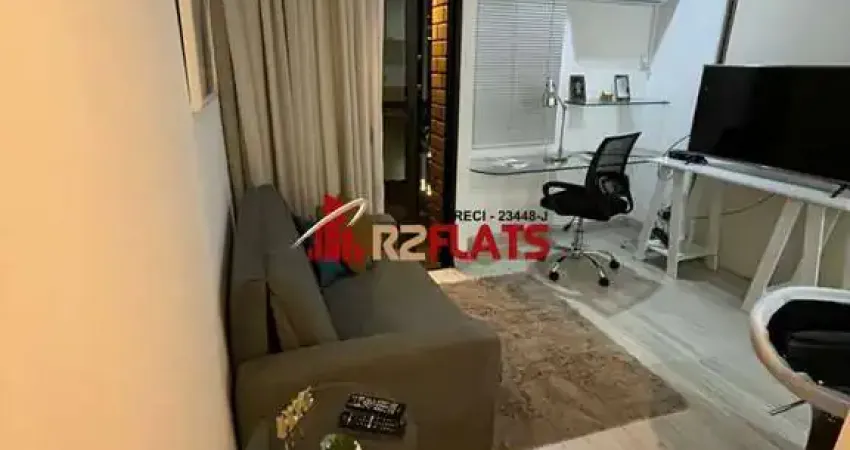 Flat com 1 quarto para alugar na Avenida Ibijaú, 364, Moema, São Paulo