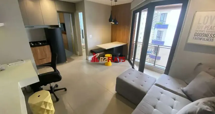 Flat com 1 quarto para alugar na Avenida Rouxinol, 174, Moema, São Paulo